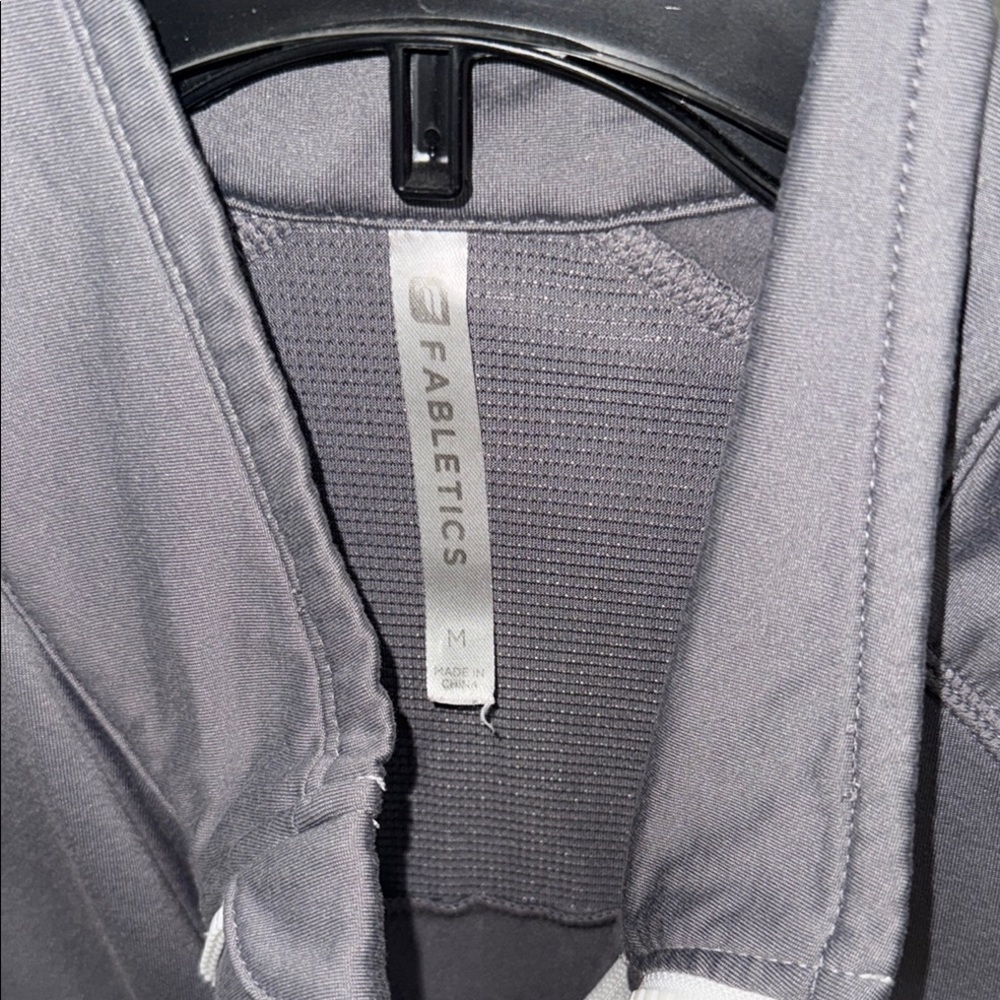 Women's Gray and White workout jacket - Picture 2 of 3